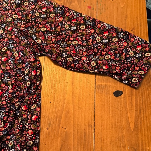 Philosophy Black and Red Floral Blouse - Picture 3 of 12